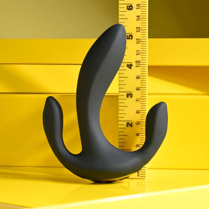 PLAYBOY Triple Threat Vibrators